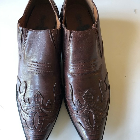 Vintage low top leather boots - Picture 3 of 6